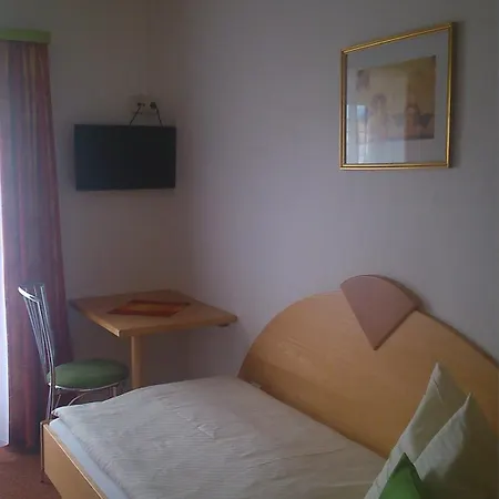 Guest house Pension Siegelbrunn B&B